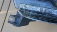 Laden Sie das Bild in den Galerie-Viewer, Frontscheinwerfer Renault Trafic III 260601790R Links Scheinwerfer Headlight SCH6779345353ni