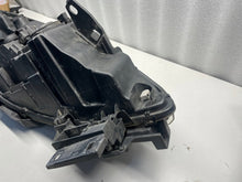 Load image into Gallery viewer, Frontscheinwerfer Renault Scenic 260601946R Links Scheinwerfer Headlight SCH6779957234wi