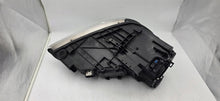Laden Sie das Bild in den Galerie-Viewer, Frontscheinwerfer Porsche Cayenne 7L5941031K LED Links Scheinwerfer Headlight SCH6782094009ss