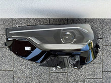 Laden Sie das Bild in den Galerie-Viewer, Frontscheinwerfer BMW G42 5A03E31 Full LED Links Scheinwerfer Headlight SCH6782130427te