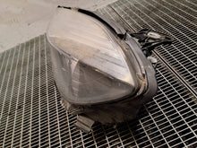 Laden Sie das Bild in den Galerie-Viewer, Frontscheinwerfer Mercedes-Benz W176 1LG01081803 Links Scheinwerfer Headlight SCH6783703736qy