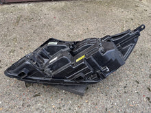 Laden Sie das Bild in den Galerie-Viewer, Frontscheinwerfer Kia Sorento III 92102-C5620 LED Rechts Scheinwerfer Headlight SCH6783786185oy