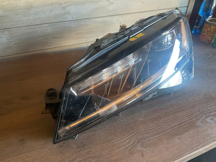 Frontscheinwerfer Skoda Superb 3V1941015D Links Scheinwerfer Headlight SCH6787641335dl