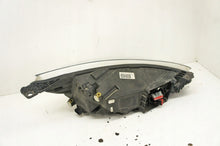 Laden Sie das Bild in den Galerie-Viewer, Frontscheinwerfer Ford Focus TA108-AR72490 JX7B-13E015-AE Links Headlight SCH6790429952nc