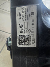 Laden Sie das Bild in den Galerie-Viewer, Frontscheinwerfer VW Golf VIII 5H1941006 Rechts Scheinwerfer Headlight SCH6793509793bv