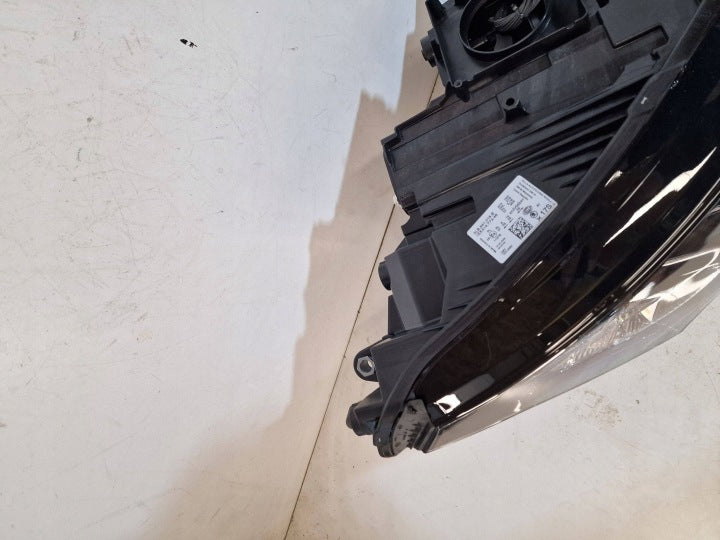 Frontscheinwerfer Skoda Enyaq IV 5LB941018B Rechts Scheinwerfer Headlight SCH6794935429wi