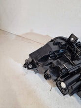 Laden Sie das Bild in den Galerie-Viewer, Frontscheinwerfer Skoda Enyaq IV 5LB941018B Rechts Scheinwerfer Headlight SCH6794935429wi