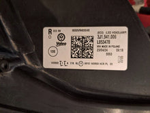 Load image into Gallery viewer, Frontscheinwerfer VW Passat 3J1941006 Rechts Scheinwerfer Headlight SCH6797019558nn