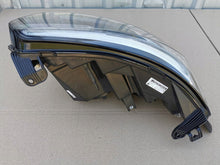 Laden Sie das Bild in den Galerie-Viewer, Frontscheinwerfer Renault Master III 260105567RBAX Rechts Scheinwerfer Headlight SCH6799506916qs