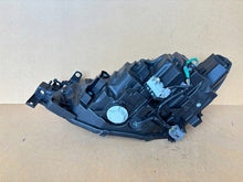 Laden Sie das Bild in den Galerie-Viewer, Frontscheinwerfer Mazda 6 GRF5-51030 Rechts Scheinwerfer Headlight SCH6801577565gz