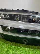 Laden Sie das Bild in den Galerie-Viewer, Frontscheinwerfer Volvo Xc90 II 31655715 LED Rechts Scheinwerfer Headlight SCH6807816666cb