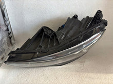 Laden Sie das Bild in den Galerie-Viewer, Frontscheinwerfer Opel Insignia B 39122974 Links Scheinwerfer Headlight SCH6812533957ar