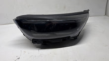 Laden Sie das Bild in den Galerie-Viewer, Frontscheinwerfer Kia Stonic 92101-H8 2F5753-AC9928-7922CA Links Headlight SCH6813209542rh