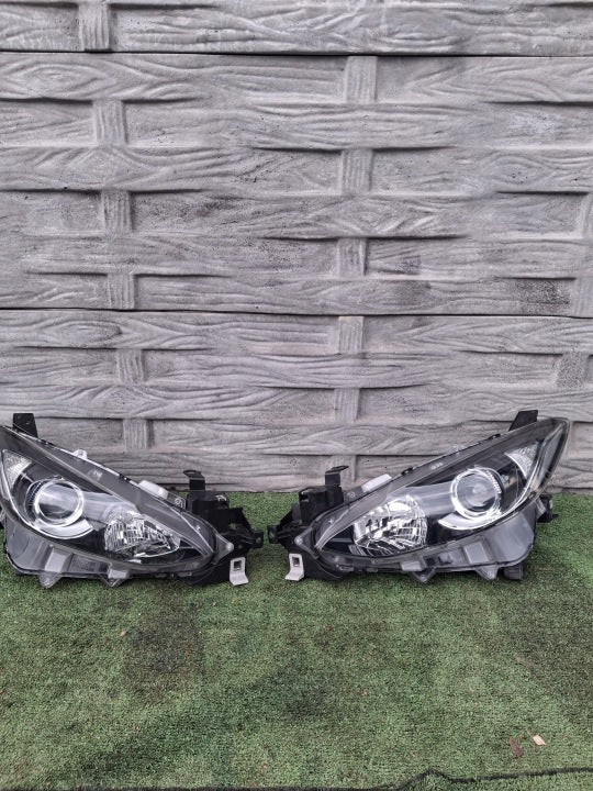 Frontscheinwerfer Mazda 3 Bm BHR1-51040 Ein Stück (Rechts oder Links) Headlight SCH6818475880pt