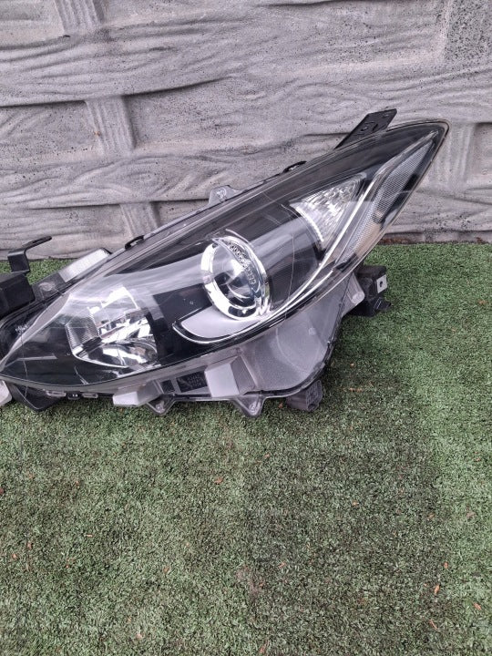 Frontscheinwerfer Mazda 3 Bm BHR1-51040 Ein Stück (Rechts oder Links) Headlight SCH6818475880pt