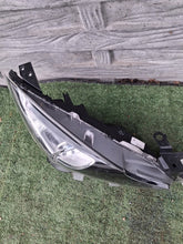 Laden Sie das Bild in den Galerie-Viewer, Frontscheinwerfer Mazda 3 Bm BHR1-51040 Ein Stück (Rechts oder Links) Headlight SCH6818475880pt