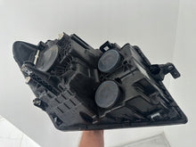 Laden Sie das Bild in den Galerie-Viewer, Frontscheinwerfer VW Crafter 7C1941005B Links Scheinwerfer Headlight SCH6818518788tf