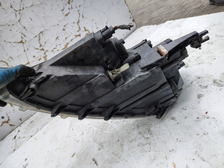 Frontscheinwerfer Seat Alhambra 7N5941006 0301243202 Rechts Headlight SCH6821829560in