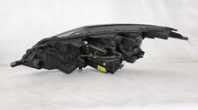 Laden Sie das Bild in den Galerie-Viewer, Frontscheinwerfer Nissan Qashqai III J12 100-8D02J LED Links Headlight SCH6822416921qd