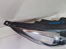 Load image into Gallery viewer, Frontscheinwerfer Kia Sportage 921023U250 LED Rechts Scheinwerfer Headlight SCH6825186671xc