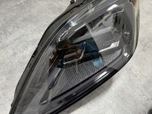 Laden Sie das Bild in den Galerie-Viewer, Frontscheinwerfer Porsche Cayenne 9Y0941081N LED Links Scheinwerfer Headlight SCH6827531396yf