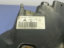Load image into Gallery viewer, Frontscheinwerfer Alfa Romeo 159 A-1014684 Links Scheinwerfer Headlight SCH6828398250jz