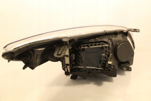 Laden Sie das Bild in den Galerie-Viewer, Frontscheinwerfer Renault Megane III E1313167 Links Scheinwerfer Headlight SCH6828404766ou
