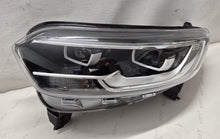 Load image into Gallery viewer, Frontscheinwerfer Renault Kadjar 260604919R Links Scheinwerfer Headlight SCH6829810005bz