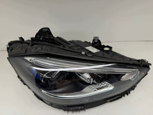Laden Sie das Bild in den Galerie-Viewer, Frontscheinwerfer Mercedes-Benz W206 A2069064803 LED Rechts Headlight SCH6831952434un