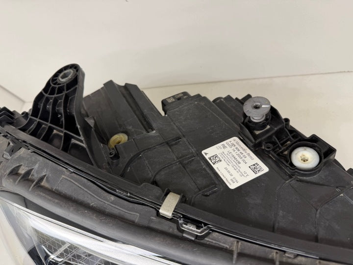 Frontscheinwerfer Mercedes-Benz W206 A2069064803 LED Rechts Headlight SCH6831952434un
