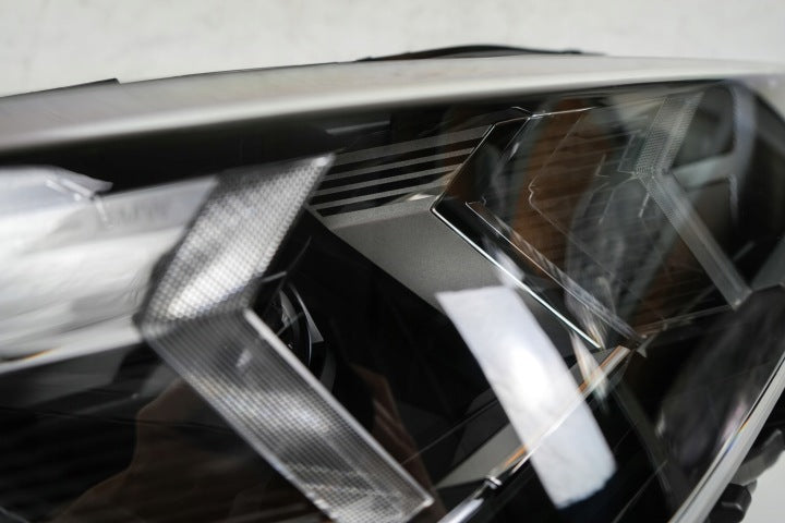 Frontscheinwerfer BMW X2 5A77EB405 Rechts Scheinwerfer Headlight SCH6832622435qz