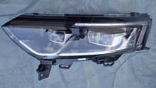Laden Sie das Bild in den Galerie-Viewer, Frontscheinwerfer Renault Koleos II 260604608R 9005578 Links Headlight SCH6834727962by