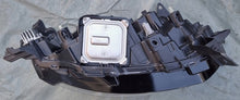 Laden Sie das Bild in den Galerie-Viewer, Frontscheinwerfer Renault Koleos II 260604608R 9005578 Links Headlight SCH6834727962by