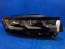 Laden Sie das Bild in den Galerie-Viewer, Frontscheinwerfer VW Touareg 761941082R Rechts Scheinwerfer Headlight SCH6835652526vt