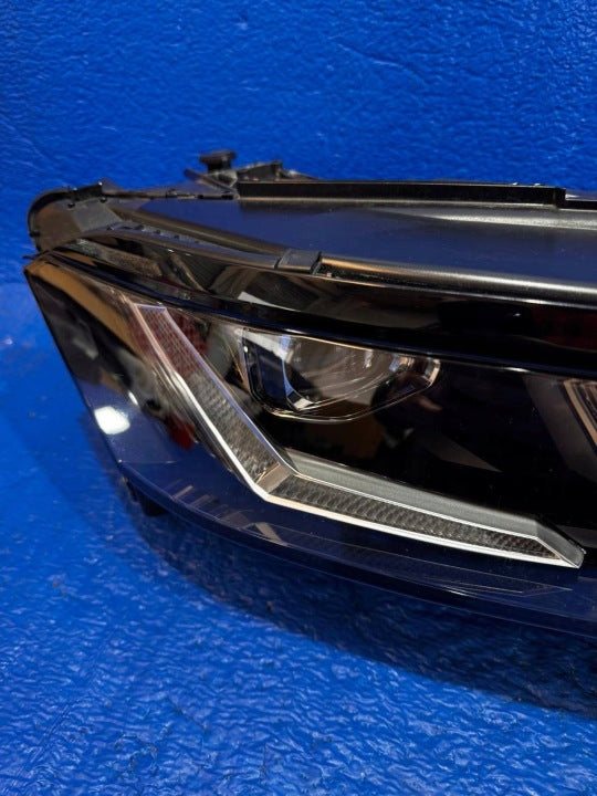 Frontscheinwerfer VW Touareg 761941082R Rechts Scheinwerfer Headlight SCH6835652526vt