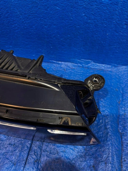 Frontscheinwerfer VW Touareg 761941082R Rechts Scheinwerfer Headlight SCH6835652526vt