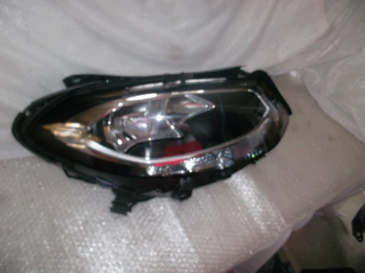 Frontscheinwerfer Mercedes-Benz W246 A2468205461 Rechts Scheinwerfer Headlight SCH6837134260nj