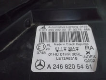 Laden Sie das Bild in den Galerie-Viewer, Frontscheinwerfer Mercedes-Benz W246 A2468205461 Rechts Scheinwerfer Headlight SCH6837134260nj
