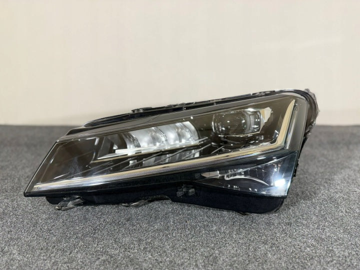 Frontscheinwerfer Skoda Superb III 3V1941015E LED Links Scheinwerfer Headlight SCH6837961466xg