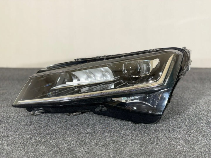 Frontscheinwerfer Skoda Superb III 3V1941015E LED Links Scheinwerfer Headlight SCH6837961466xg
