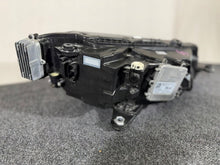 Laden Sie das Bild in den Galerie-Viewer, Frontscheinwerfer Skoda Superb III 3V1941015E LED Links Scheinwerfer Headlight SCH6837961466xg