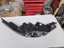 Laden Sie das Bild in den Galerie-Viewer, Frontscheinwerfer Toyota Chr 81150YP280 LED Links Scheinwerfer Headlight SCH6838340475ce