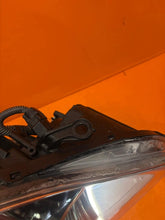 Laden Sie das Bild in den Galerie-Viewer, Frontscheinwerfer Lexus Rx 300RX Xenon Rechts Scheinwerfer Headlight SCH6838809643sm