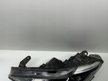 Laden Sie das Bild in den Galerie-Viewer, Frontscheinwerfer Chrysler Pacifica 68342193AA Links Scheinwerfer Headlight SCH6838931577sk
