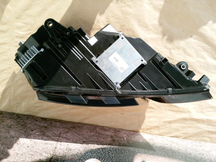 Frontscheinwerfer Skoda Octavia III 5E2941015D 5E2941016D Rechts oder Links SCH6839094636ty