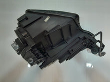 Laden Sie das Bild in den Galerie-Viewer, Frontscheinwerfer Skoda Karoq 57B941010 Full LED Rechts Scheinwerfer Headlight SCH6840994189qd