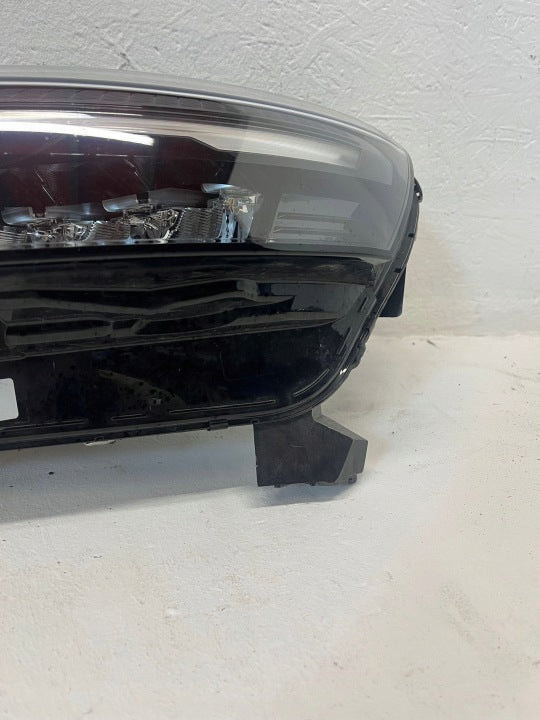 Frontscheinwerfer Renault Clio I V 260600149R Rechts Scheinwerfer Headlight SCH6844929697hz