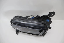 Laden Sie das Bild in den Galerie-Viewer, Frontscheinwerfer Jeep 52218721 Links Scheinwerfer Headlight SCH6848050428os