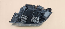 Laden Sie das Bild in den Galerie-Viewer, Frontscheinwerfer BMW X1 E84 7290240-07 90018091 Xenon Rechts Headlight SCH6849255836cd