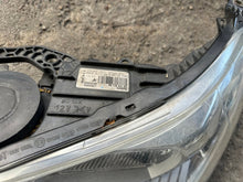 Load image into Gallery viewer, Frontscheinwerfer Citroën C5 III 9672694180 Links Scheinwerfer Headlight SCH6850274952da